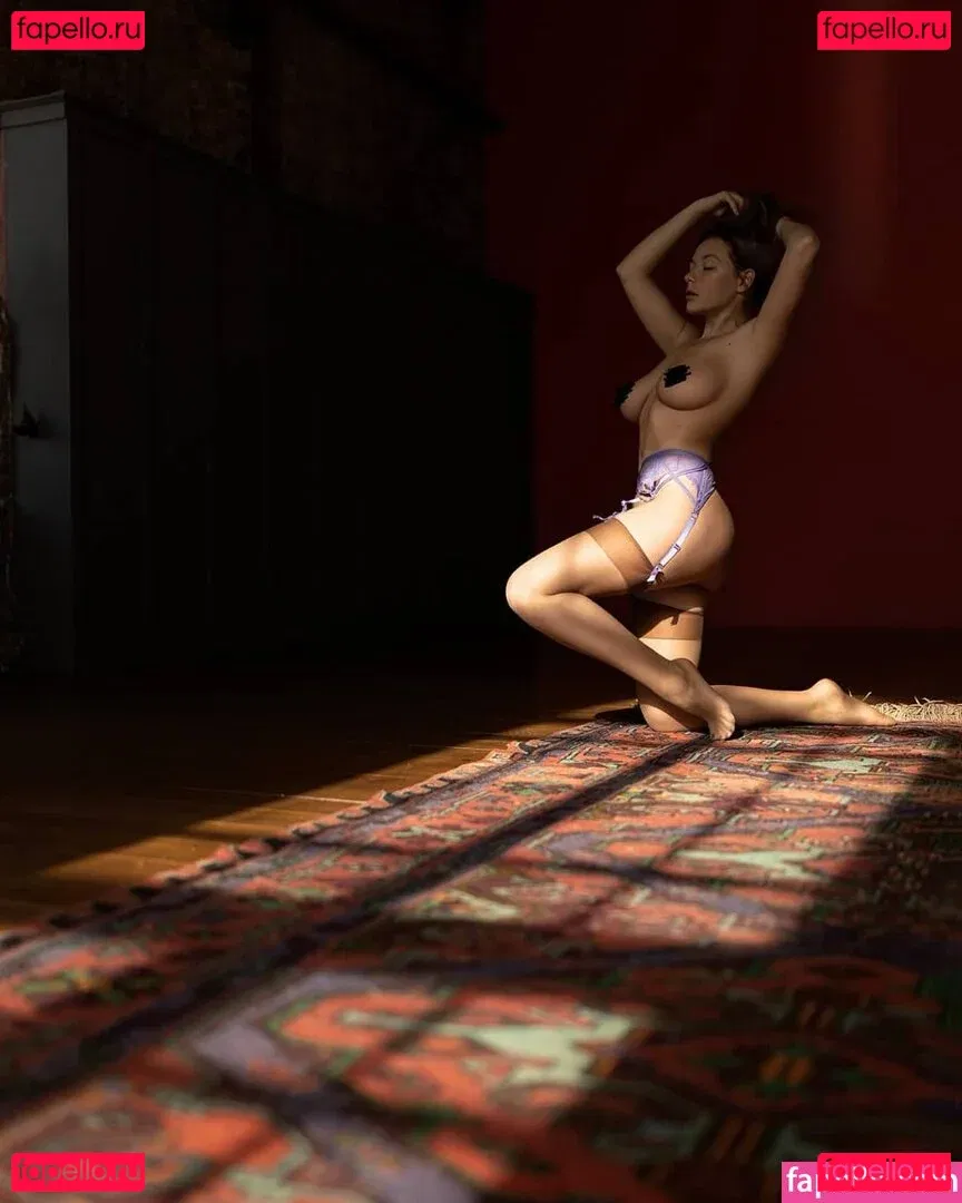 Olga Kobzar / bugs_bunny_gf Onlyfans Photo Gallery 