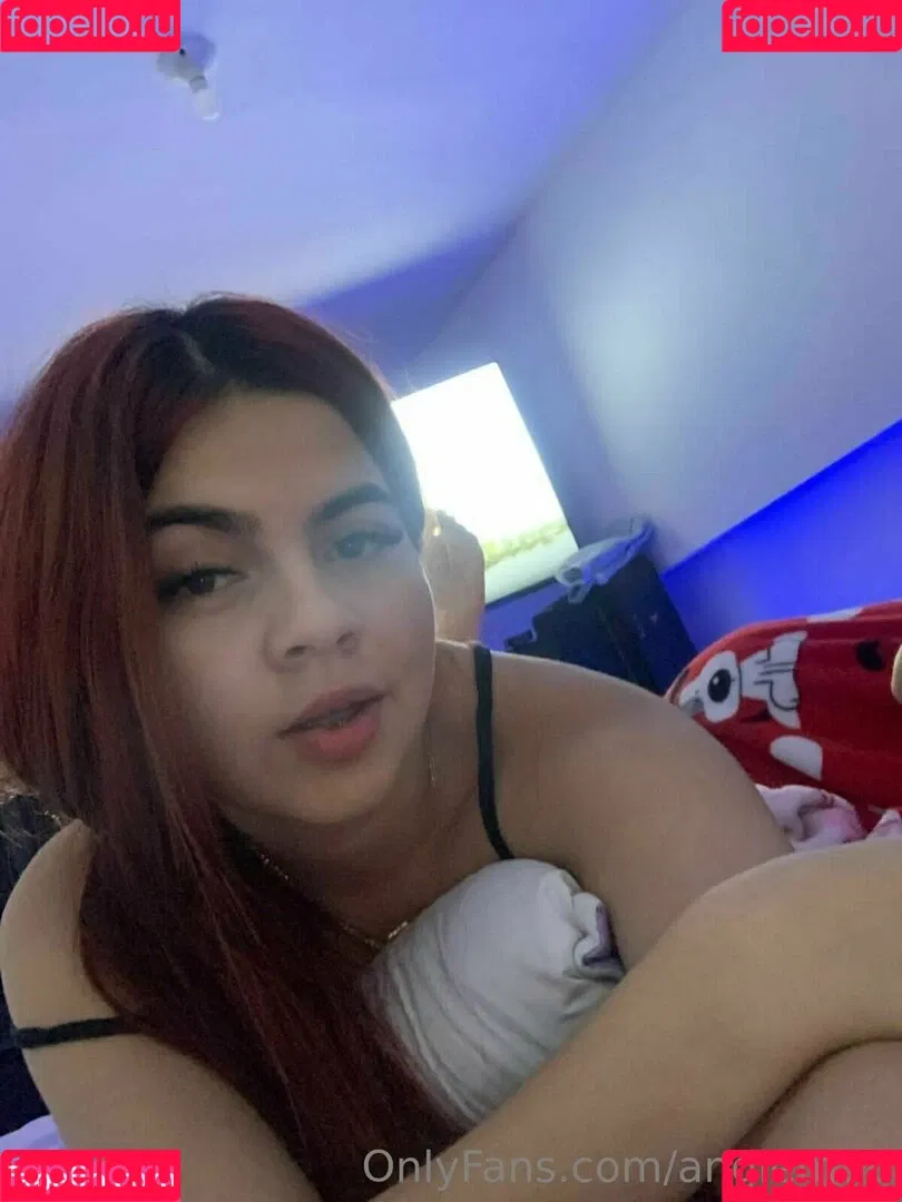 angiem10 / iam.angie10 Onlyfans Photo Gallery 