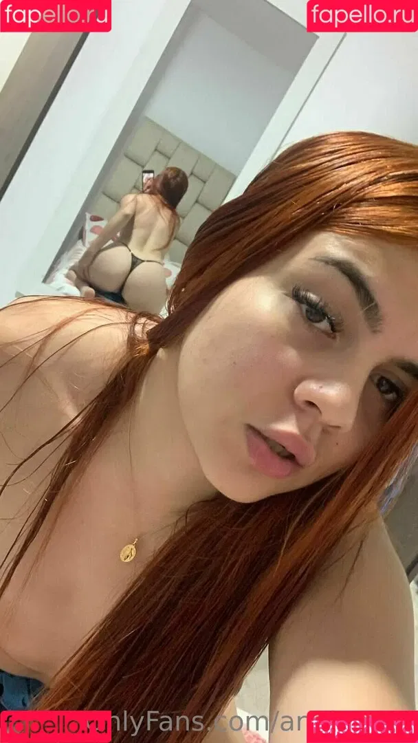angiem10 / iam.angie10 Onlyfans Photo Gallery 