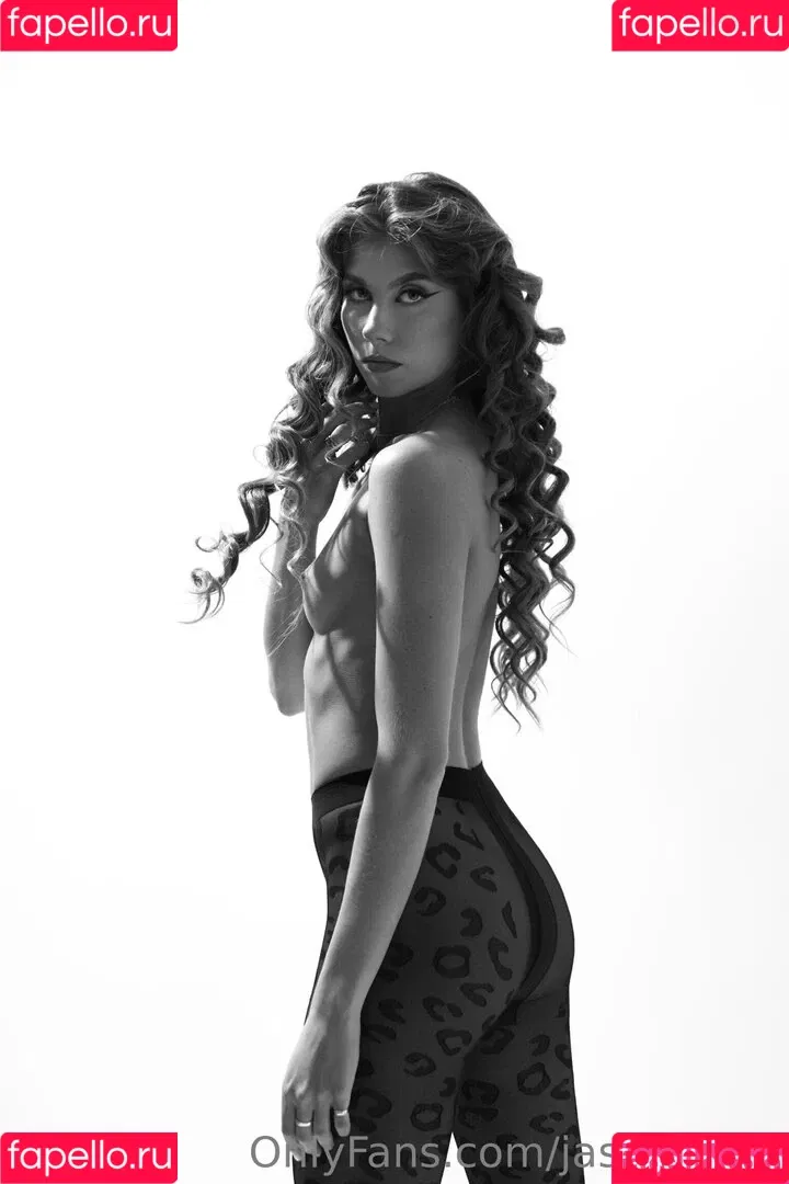 Jasminjass / jas_jasminka_ / jasmin_jasm23 Onlyfans Photo Gallery 