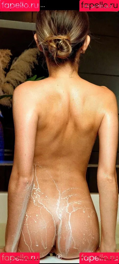 Blowjob / Heidy Pino / Heidymodel Fake Handjob / heidy_pino Onlyfans Photo Gallery 