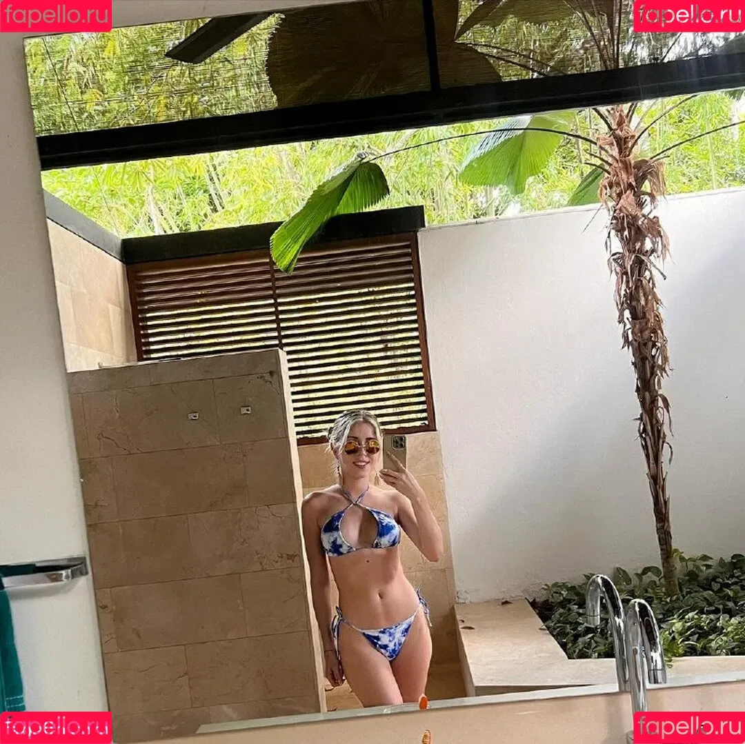 Blowjob / Heidy Pino / Heidymodel Fake Handjob / heidy_pino Onlyfans Photo Gallery 