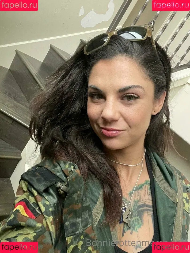 Bonnie Rotten / bonnierottenx / officialbonnierotten Onlyfans Photo Gallery 