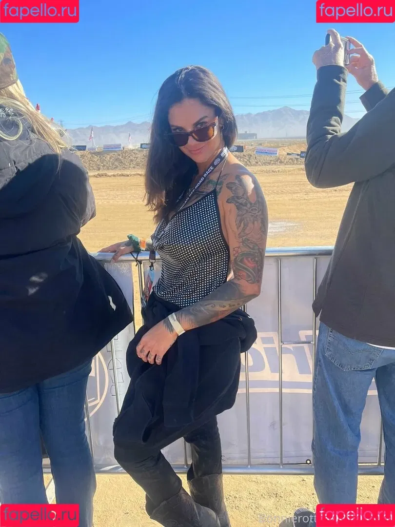 Bonnie Rotten / bonnierottenx / officialbonnierotten Onlyfans Photo Gallery 