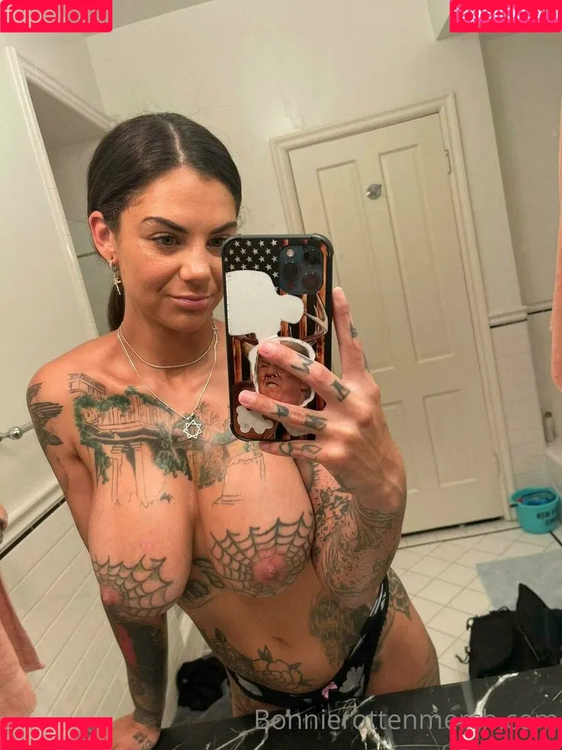 Bonnie Rotten / bonnierottenx / officialbonnierotten Onlyfans Photo Gallery 