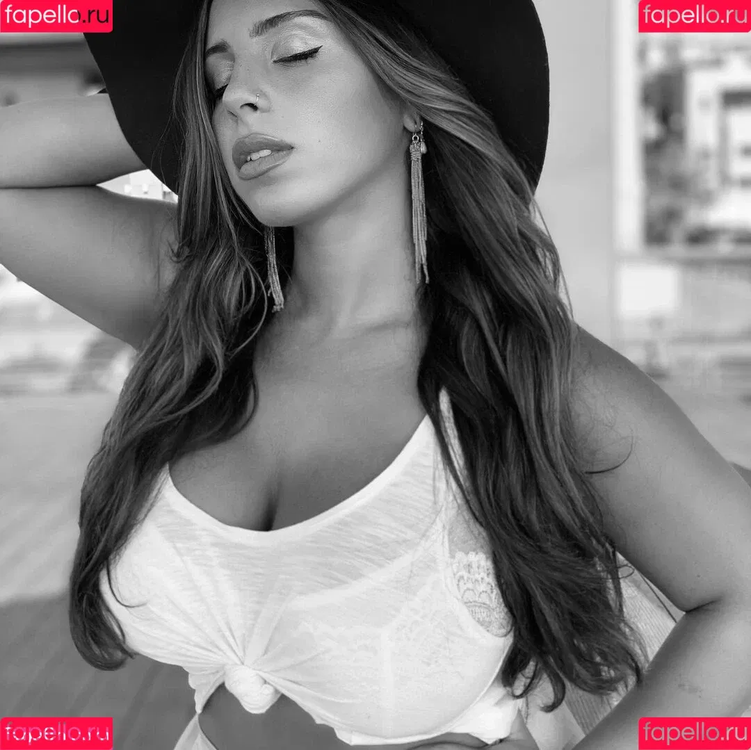 Tami Bar / https: / tami__bar / tamiibabie Onlyfans Photo Gallery 
