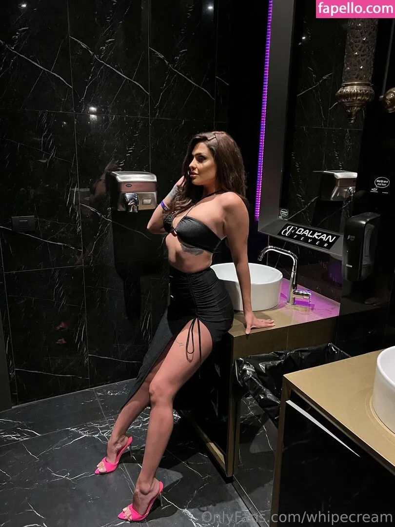 whipecream / whippedcream Onlyfans Photo Gallery 