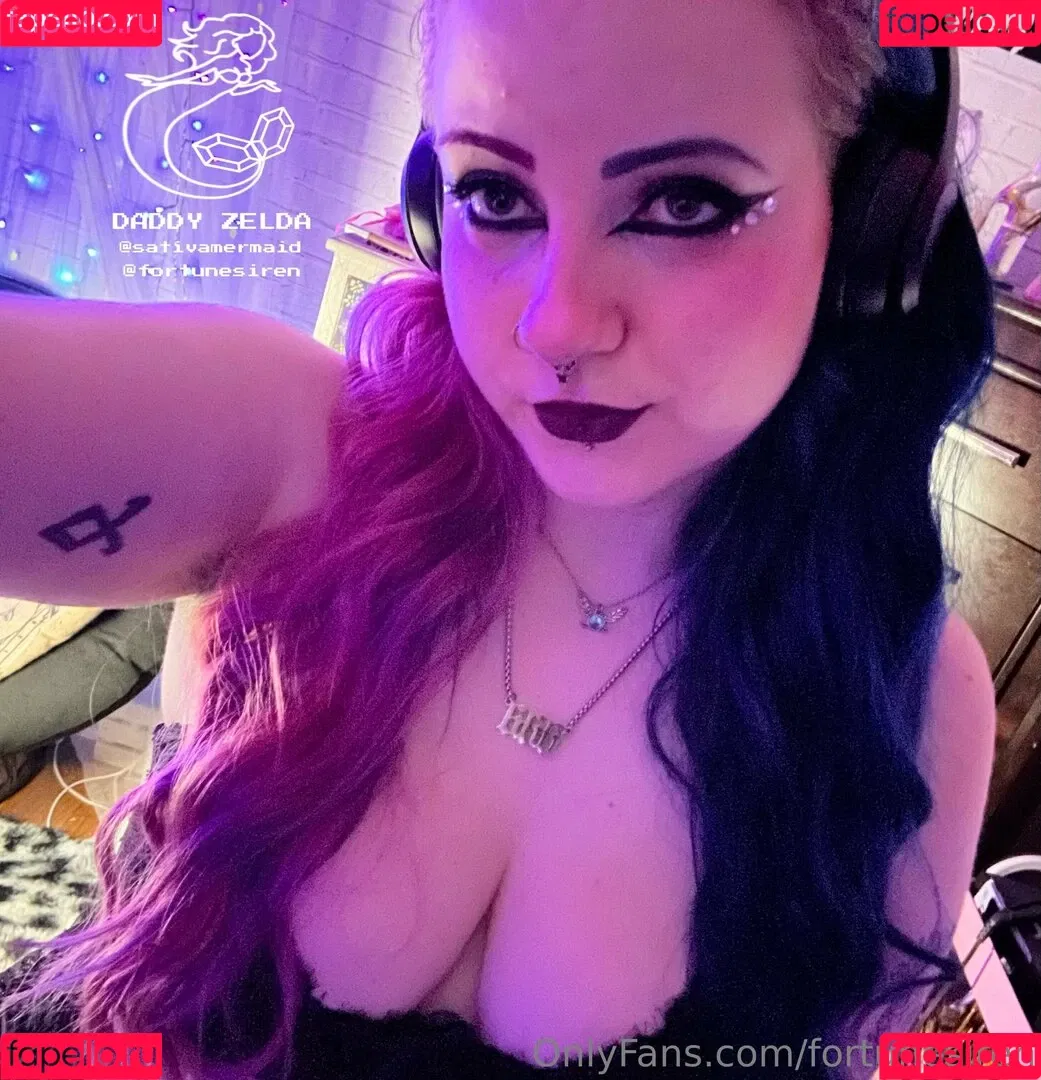 fortunesiren Onlyfans Photo Gallery 