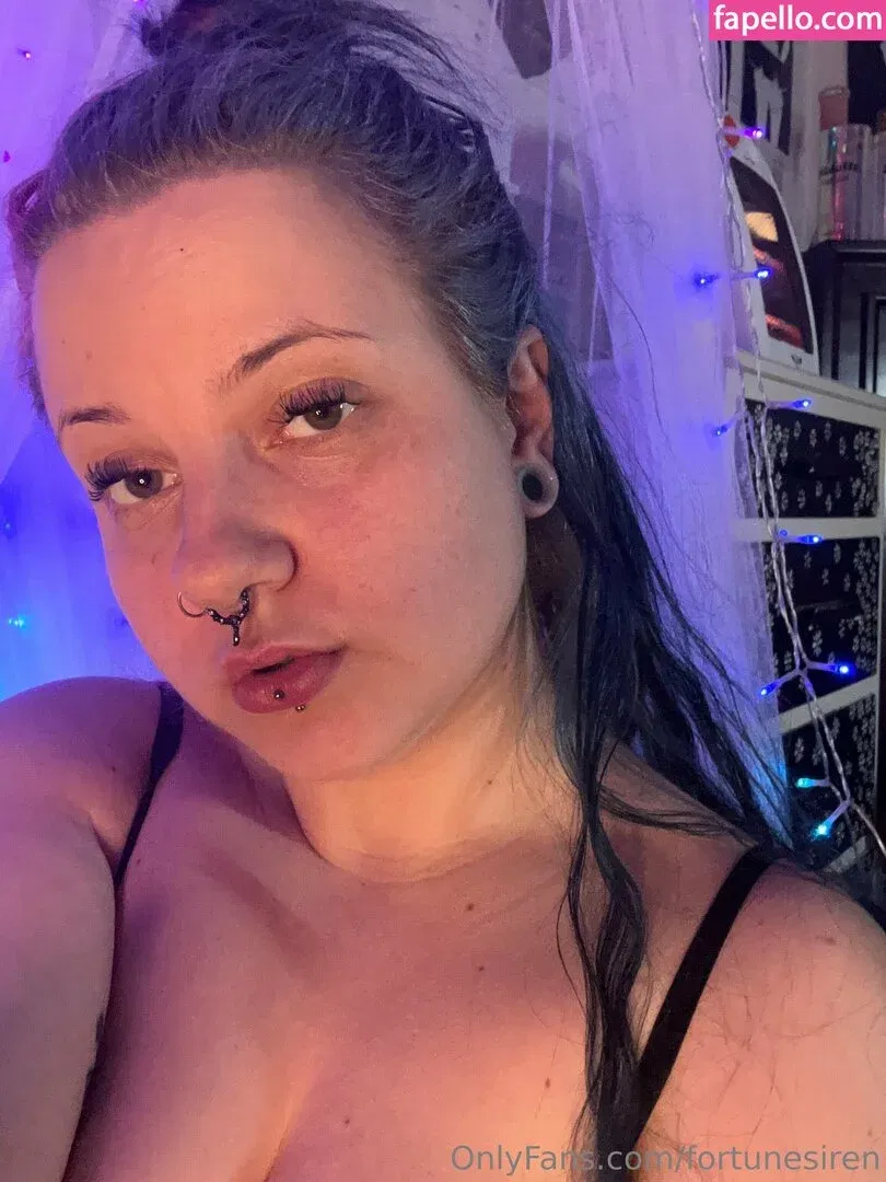 fortunesiren Onlyfans Photo Gallery 