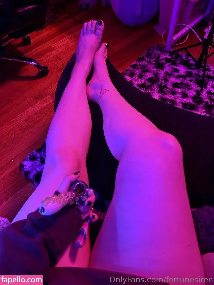 fortunesiren Onlyfans Photo Gallery 