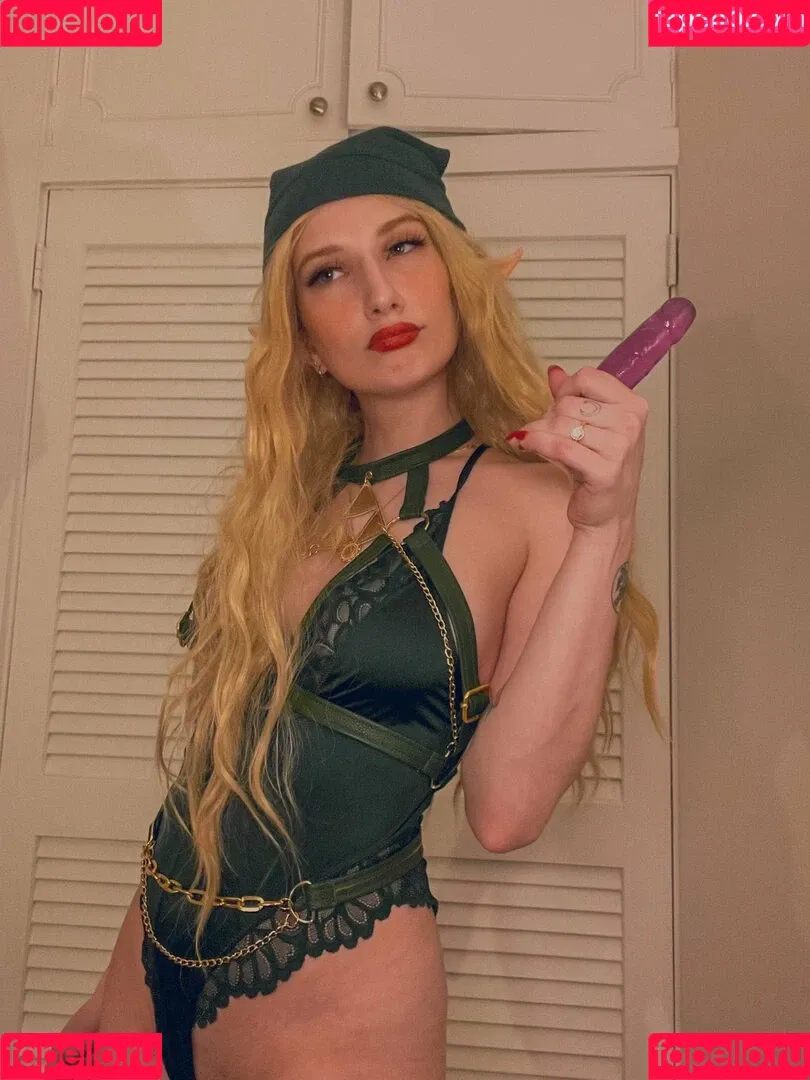 Marinadove / marina.dove / marinaserafina_ Onlyfans Photo Gallery 