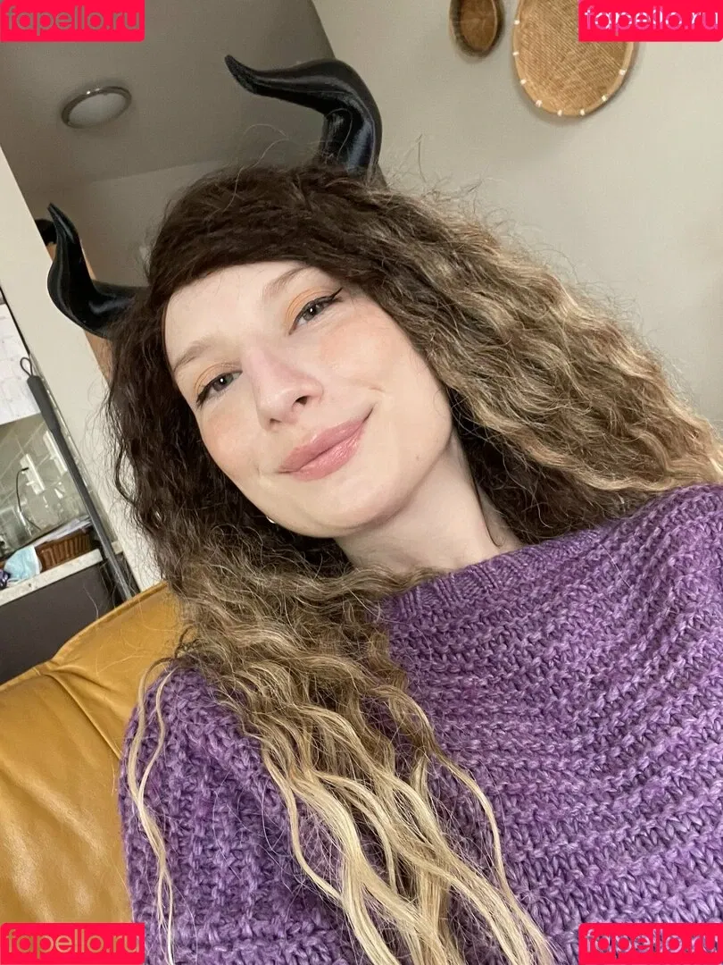 Marinadove / marina.dove / marinaserafina_ Onlyfans Photo Gallery 