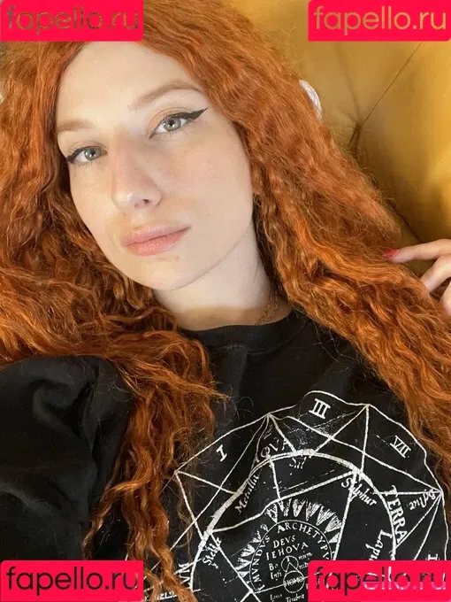 Marinadove / marina.dove / marinaserafina_ Onlyfans Photo Gallery 