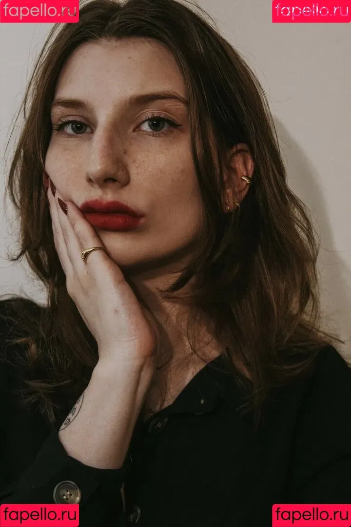 Marinadove / marina.dove / marinaserafina_ Onlyfans Photo Gallery 