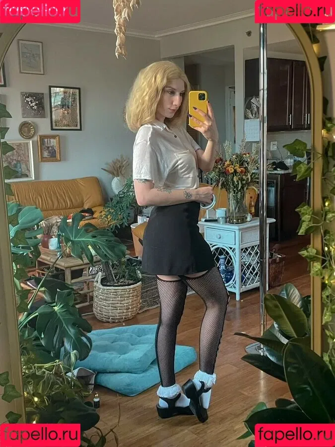 Marinadove / marina.dove / marinaserafina_ Onlyfans Photo Gallery 