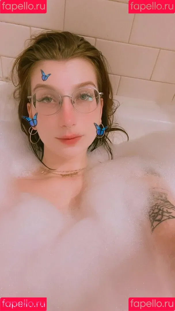 Marinadove / marina.dove / marinaserafina_ Onlyfans Photo Gallery 