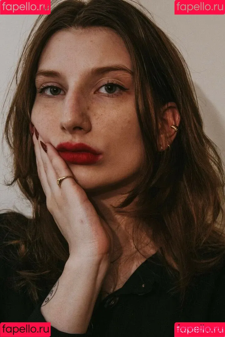 Marinadove / marina.dove / marinaserafina_ Onlyfans Photo Gallery 