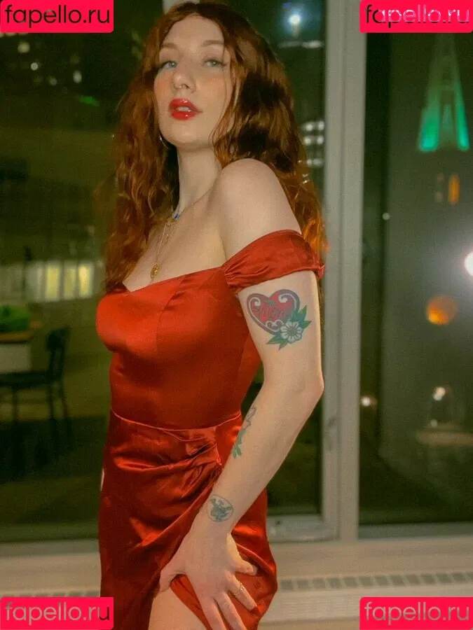 Marinadove / marina.dove / marinaserafina_ Onlyfans Photo Gallery 
