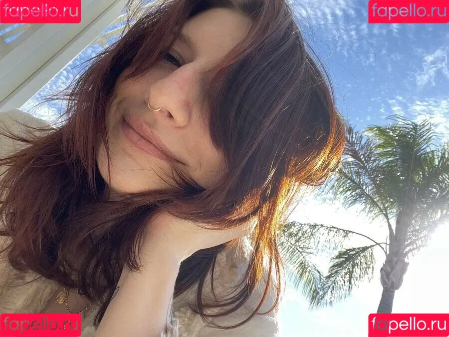 Marinadove / marina.dove / marinaserafina_ Onlyfans Photo Gallery 