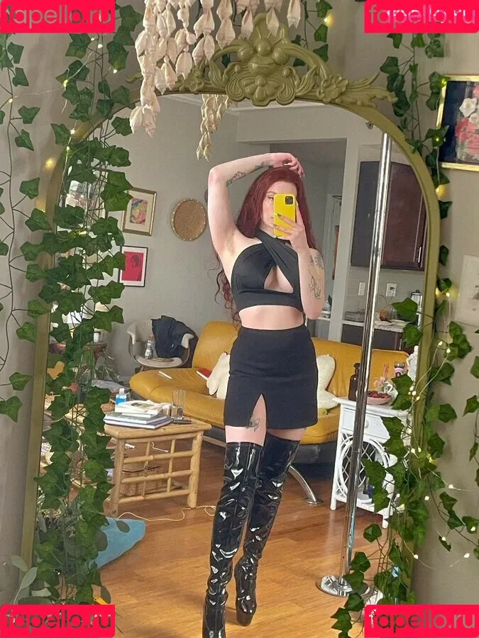 Marinadove / marina.dove / marinaserafina_ Onlyfans Photo Gallery 