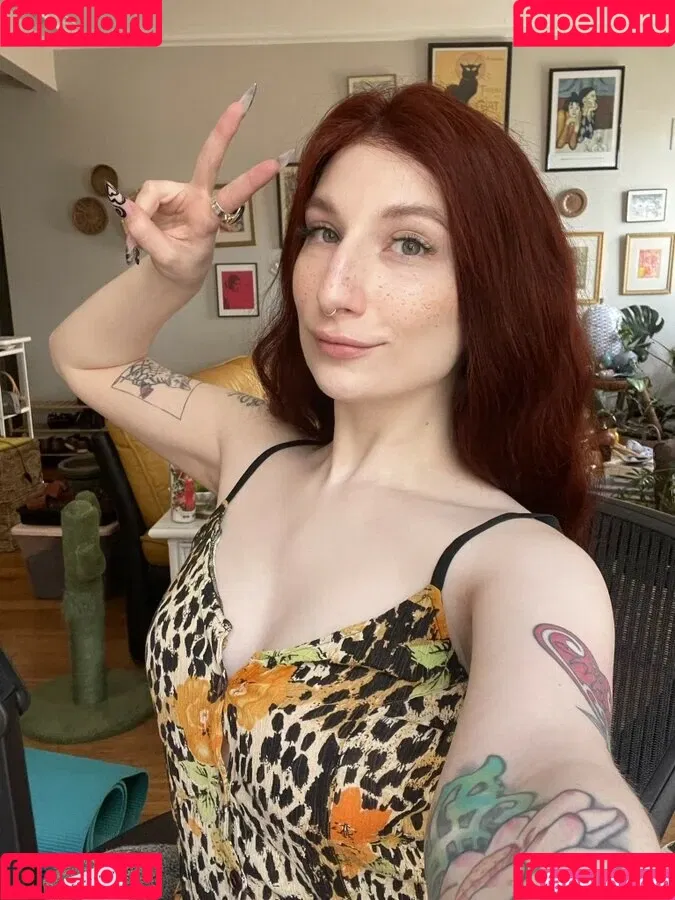 Marinadove / marina.dove / marinaserafina_ Onlyfans Photo Gallery 