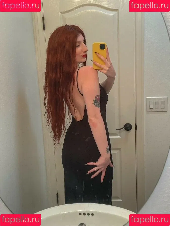 Marinadove / marina.dove / marinaserafina_ Onlyfans Photo Gallery 