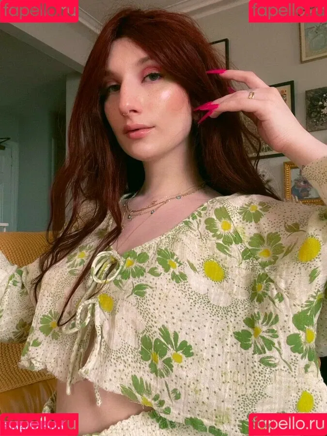 Marinadove / marina.dove / marinaserafina_ Onlyfans Photo Gallery 