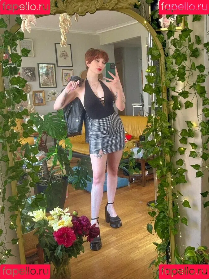 Marinadove / marina.dove / marinaserafina_ Onlyfans Photo Gallery 