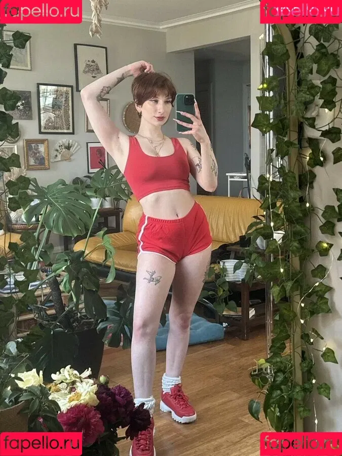 Marinadove / marina.dove / marinaserafina_ Onlyfans Photo Gallery 