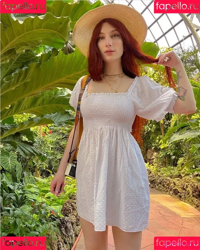 Marinadove / marina.dove / marinaserafina_ Onlyfans Photo Gallery 