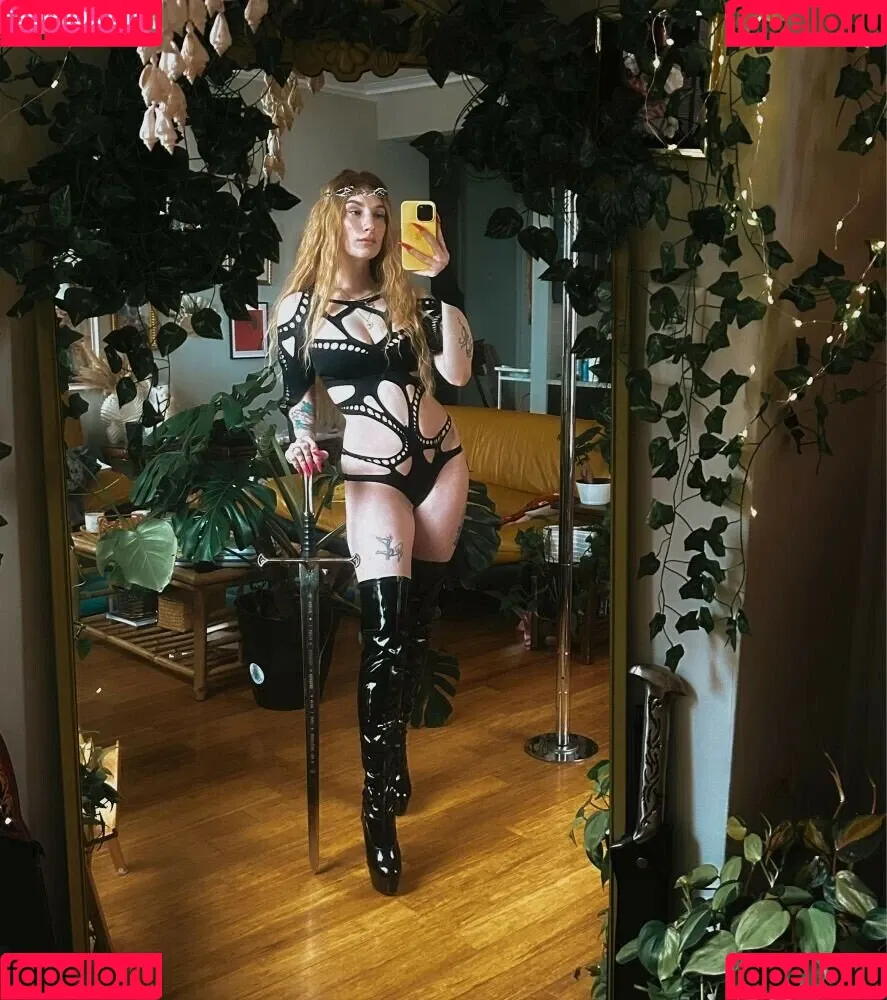 Marinadove / marina.dove / marinaserafina_ Onlyfans Photo Gallery 