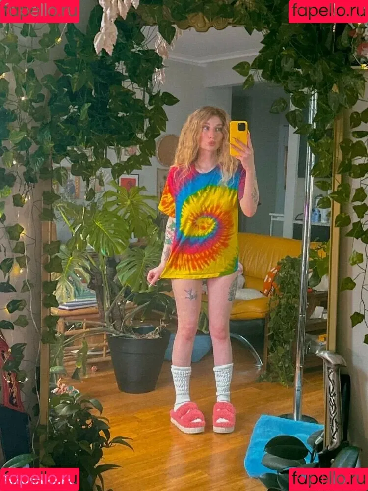 Marinadove / marina.dove / marinaserafina_ Onlyfans Photo Gallery 