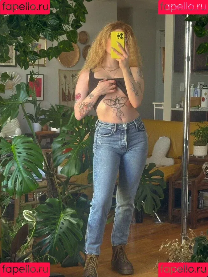 Marinadove / marina.dove / marinaserafina_ Onlyfans Photo Gallery 