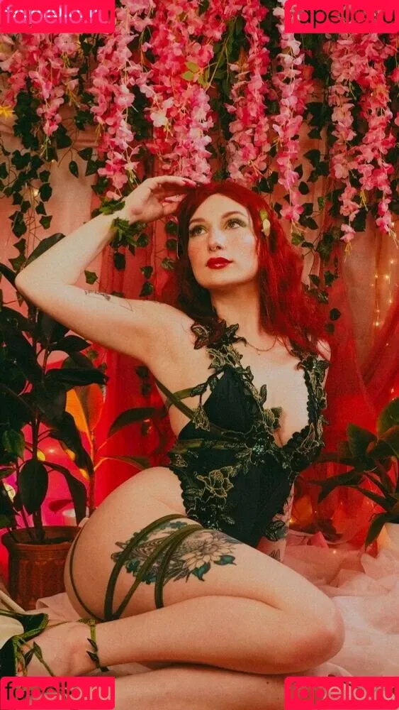 Marinadove / marina.dove / marinaserafina_ Onlyfans Photo Gallery 