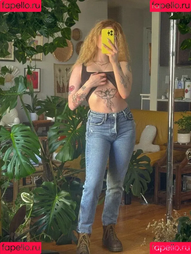 Marinadove / marina.dove / marinaserafina_ Onlyfans Photo Gallery 