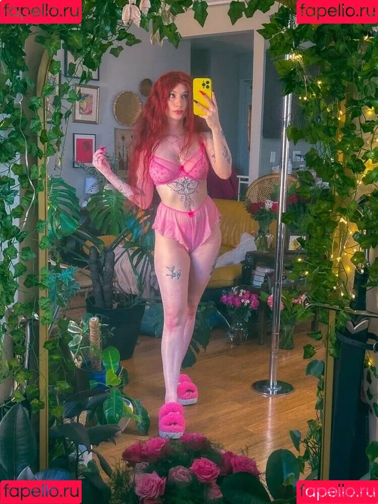 Marinadove / marina.dove / marinaserafina_ Onlyfans Photo Gallery 