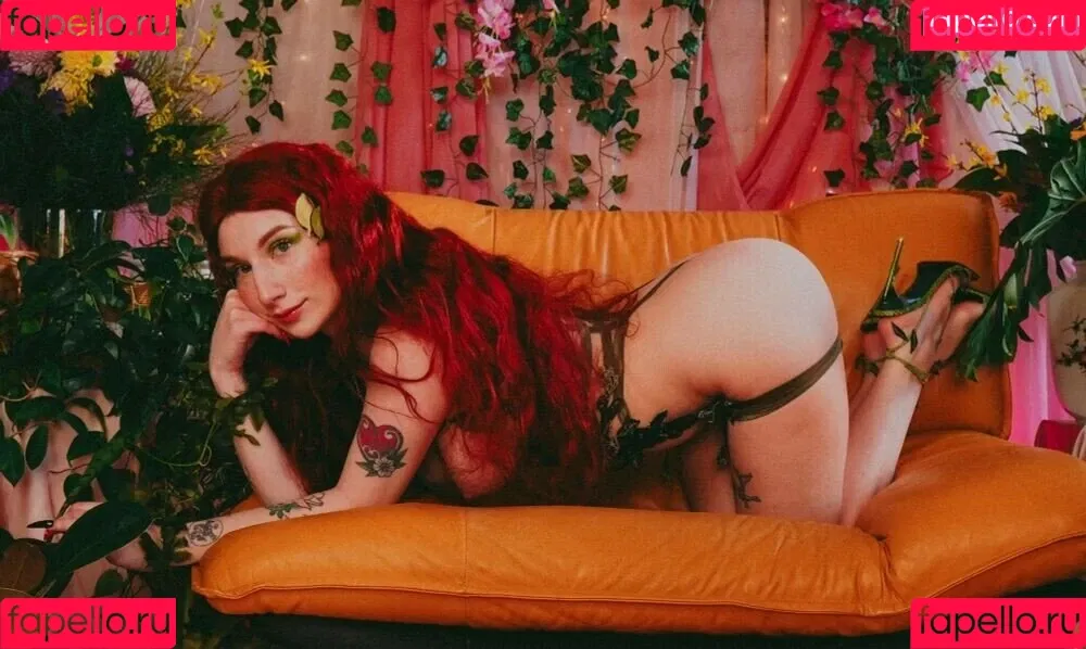 Marinadove / marina.dove / marinaserafina_ Onlyfans Photo Gallery 