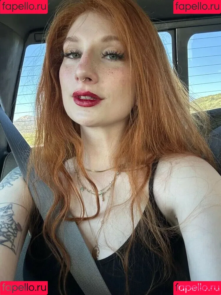 Marinadove / marina.dove / marinaserafina_ Onlyfans Photo Gallery 