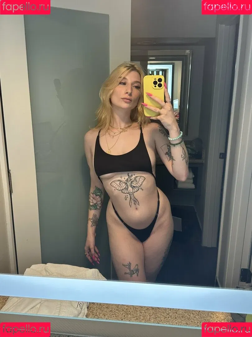 Marinadove / marina.dove / marinaserafina_ Onlyfans Photo Gallery 