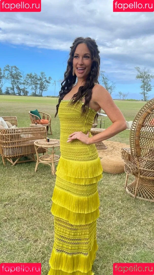 Kacey Musgraves / heavenlyyhazel / spaceykacey Onlyfans Photo Gallery 