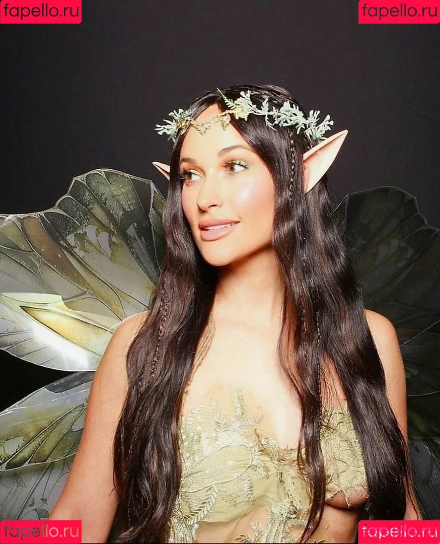 Kacey Musgraves / heavenlyyhazel / spaceykacey Onlyfans Photo Gallery 