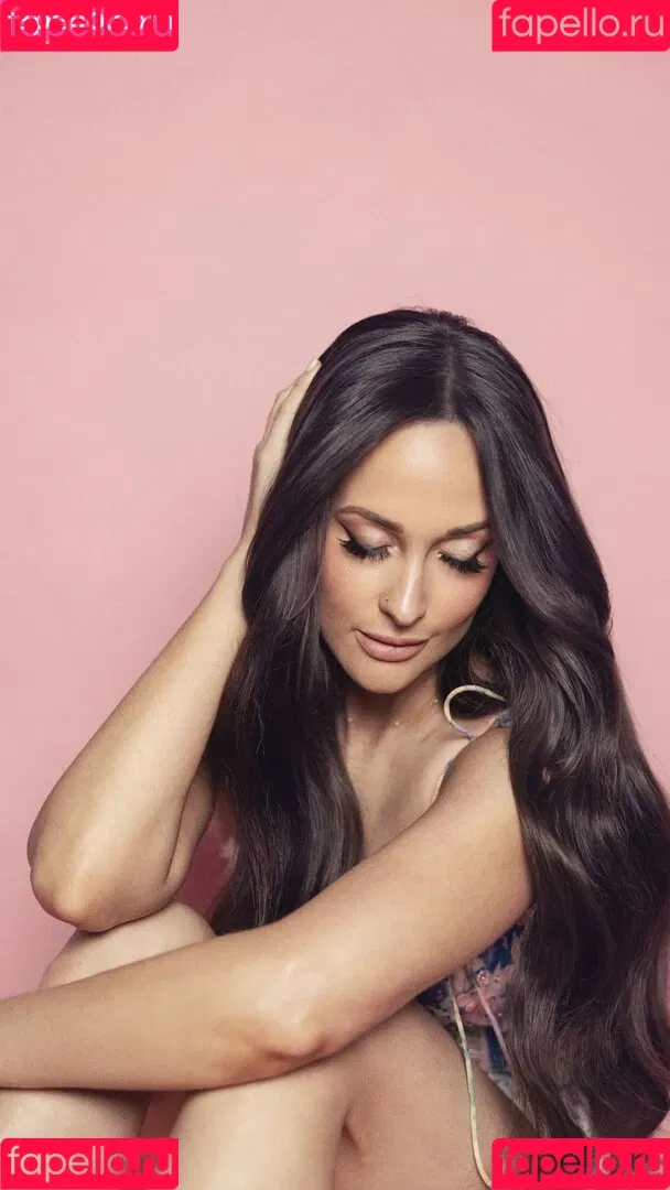 Kacey Musgraves / heavenlyyhazel / spaceykacey Onlyfans Photo Gallery 