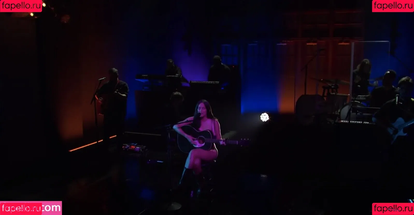 Kacey Musgraves / heavenlyyhazel / spaceykacey Onlyfans Photo Gallery 