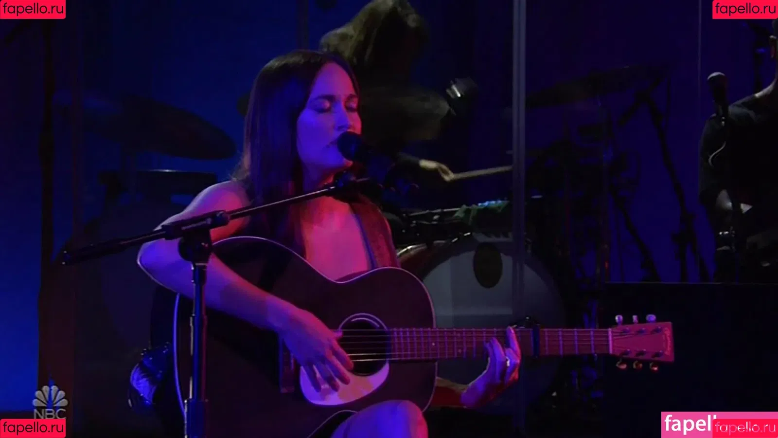 Kacey Musgraves / heavenlyyhazel / spaceykacey Onlyfans Photo Gallery 