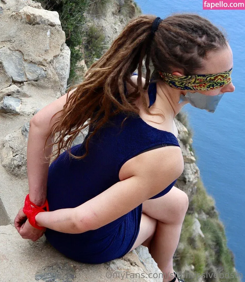 subguide / submissivebdsm Onlyfans Photo Gallery 