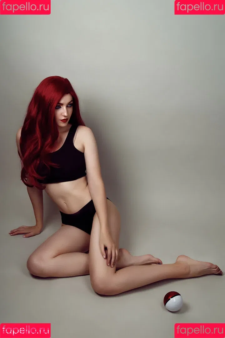 Daria Kulikova / Shproton Onlyfans Photo Gallery 