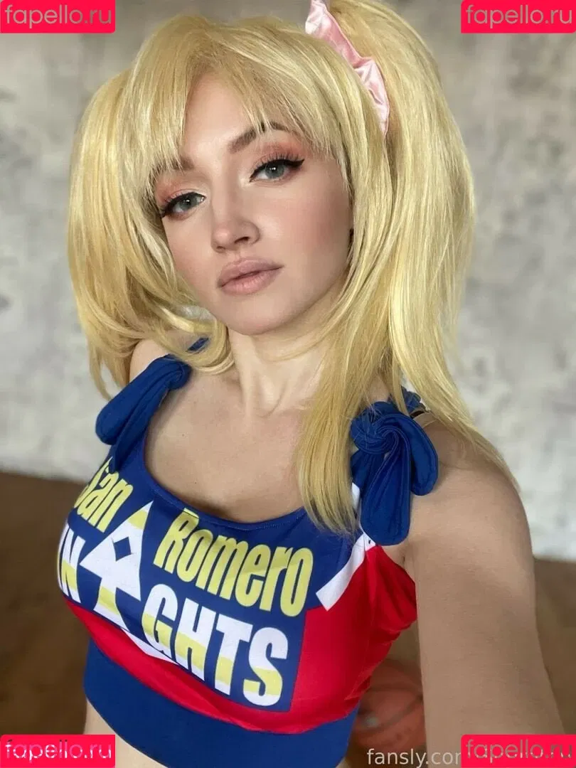 Daria Kulikova / Shproton Onlyfans Photo Gallery 