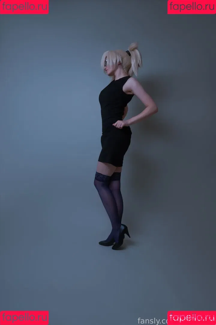 Daria Kulikova / Shproton Onlyfans Photo Gallery 