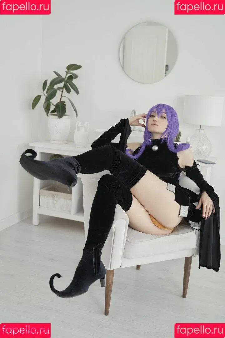 Daria Kulikova / Shproton Onlyfans Photo Gallery 
