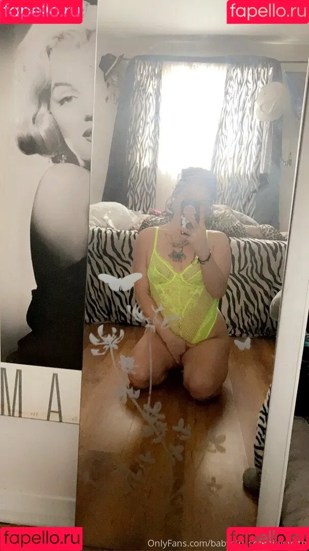 ieatmypancakeswithaspoon / serenitysapphire808 Onlyfans Photo Gallery 